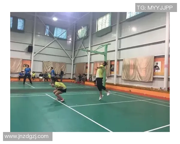 南京羽毛球队比赛经验的革新与热议背后的故事探讨 南京羽毛球队比赛经验的革新与热议背后的故事探讨