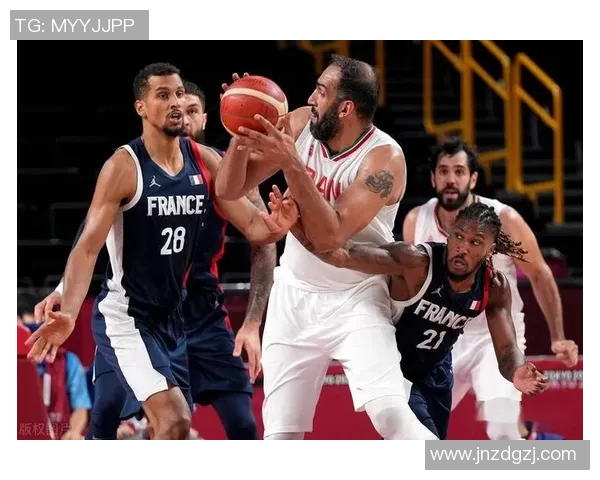 武汉篮球队实力揭秘:从战术到球员全面剖析篮球巨献的背后故事 武汉篮球队实力揭秘:从战术到球员全面剖析篮球巨献的背后故事