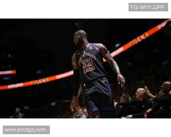 湖人对猛龙比赛精彩回顾及数据分析全景呈现