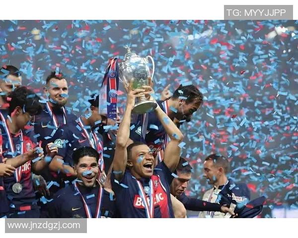 博洛尼亚与维罗纳历史交锋回顾与球队发展历程分析