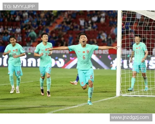 浦那城与高阿的激烈对决揭示了足球战术与团队合作的重要性