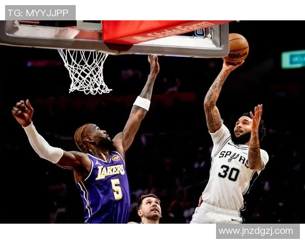 火箭对决马刺精彩赛事腾讯视频全程直播不容错过 火箭对决马刺精彩赛事腾讯视频全程直播不容错过