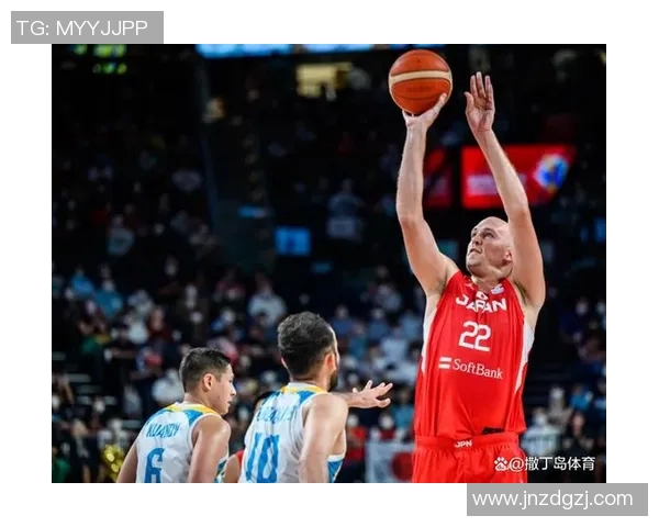 男篮红队迎战哈萨克斯全力争胜展现团队实力与战术配合