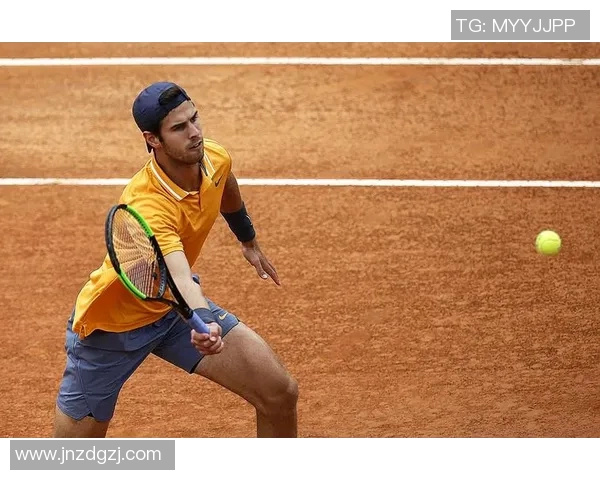 纳达尔与卡恰诺夫激战正酣谁能在这场对决中笑到最后